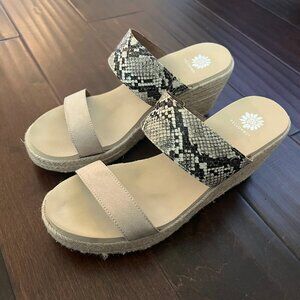 Arlette Yellow Box Snake Skin Platform Wedges